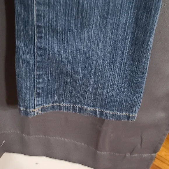 Motherhood Maternity Stretch Jeans Pockets Stretch Panel Size M EUC - Picture 3 of 9